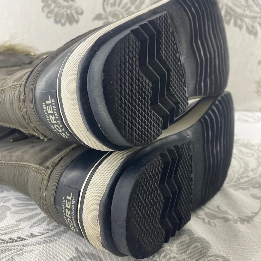 Sorel‎ Joan of Artic Snow Boots Gray Lace Up Winter